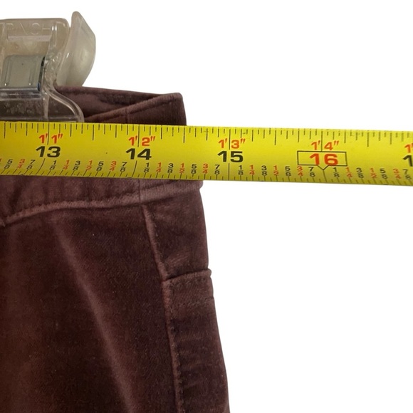Sundance Womans Velvet Velour Pants Burgundy Mid Rise Slim Straight Leg SZ 8P - Picture 3 of 9
